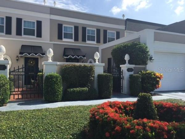 COUNTRY CLUB TWNHS ESTATES