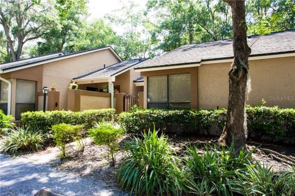 VILLAGE TWNHMS A CONDO