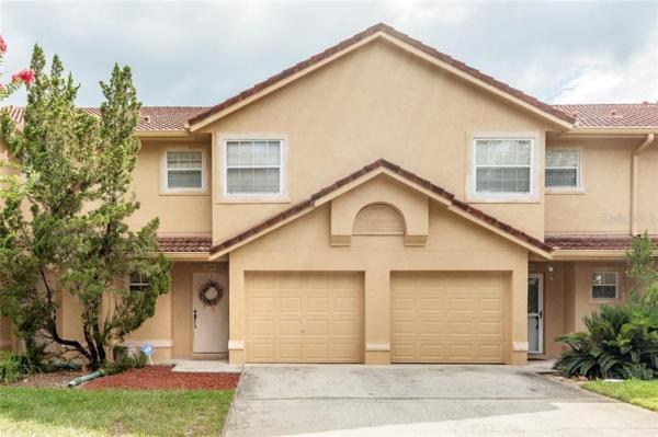 GREENBROOK VILLAS AT ERROL ESTATES 01