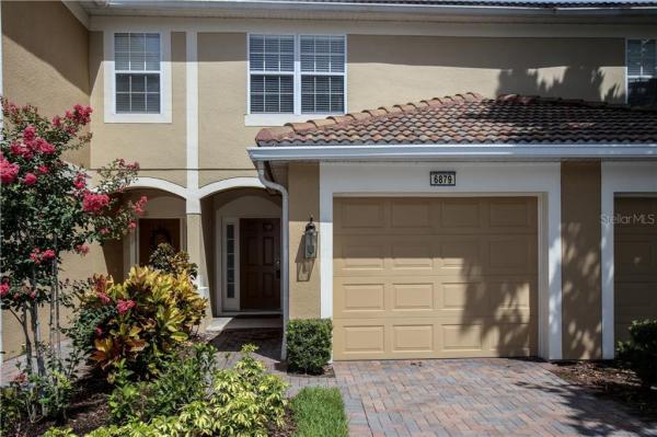 VISTAS/PHILLIPS COMMONS