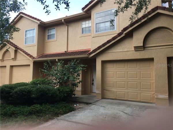 GREENBROOK VILLAS AT ERROL ESTATES 01