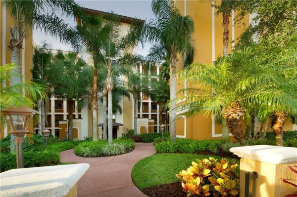 FLORIDAYS ORLANDO RESORT