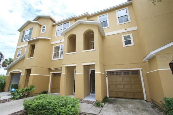 PALM RIVER TWNHMS PH 01