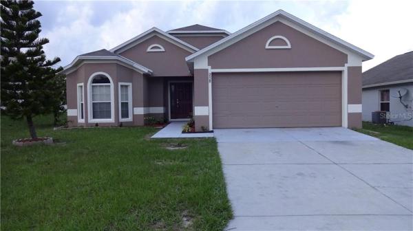 ESTATES/LK ST CHARLES PH 02