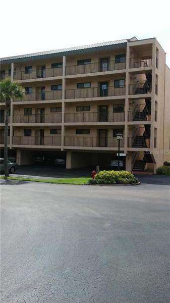 HARBOR GREENS AT YACHT CLUB ESTATES