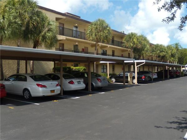 LAKEVIEW OF LARGO SOUTH CONDO