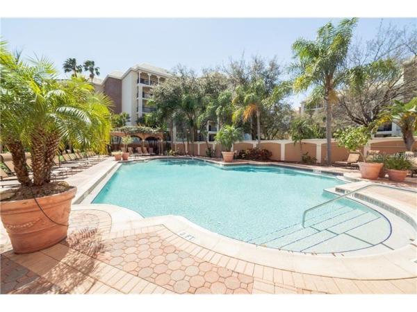 HARBOR PLACE CITY HOMES CONDO