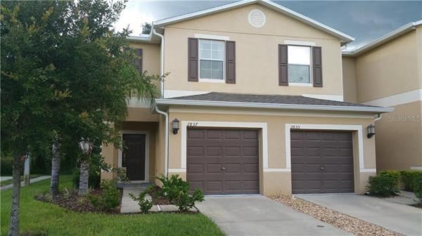 LAKE BRANDON TWNHMS 114-A