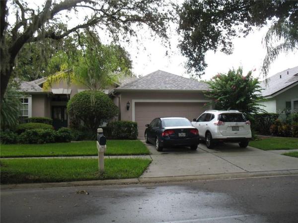 RIVER HILLS COUNTRY CLUB PH 01