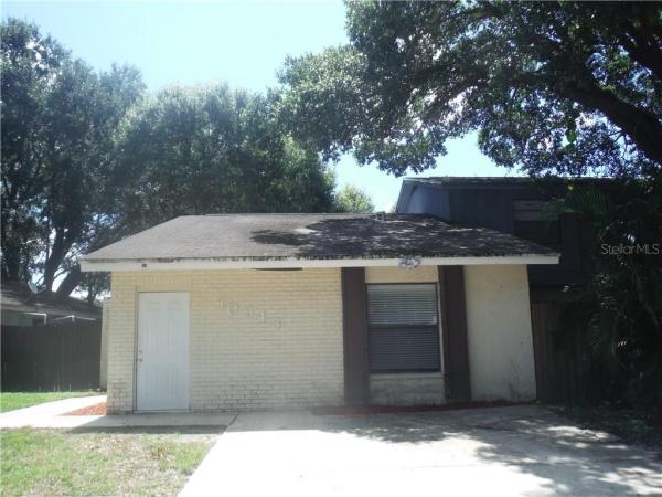 ROSEMOUNT VILLAGE UN 2