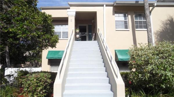 CLOISTERS AT BARDMOOR
