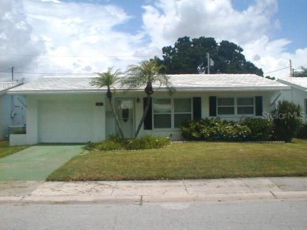 MAINLANDS OF TAMARAC