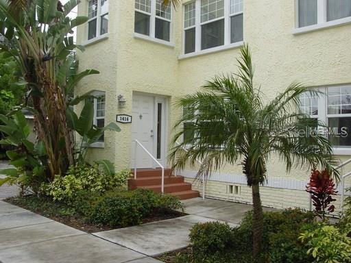 POINCIANA CONDO