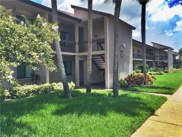 EAST LAKE WOODLANDS CONDO