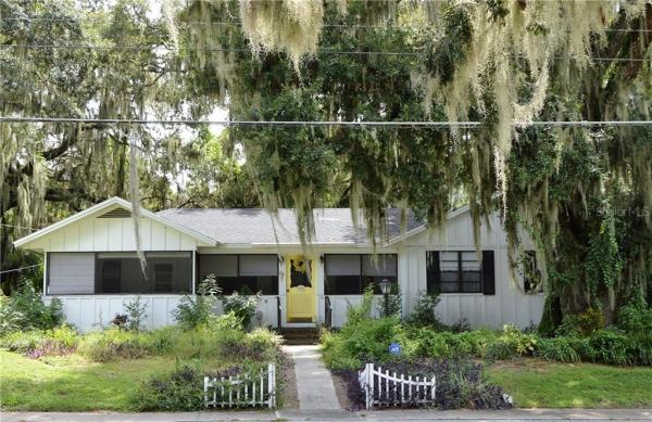 MOUNT DORA CHAUTAUQUA PARK