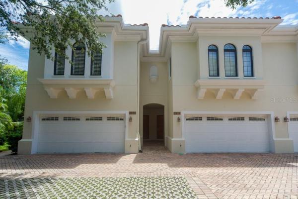 VILLAS DEL SOL TWNHMS