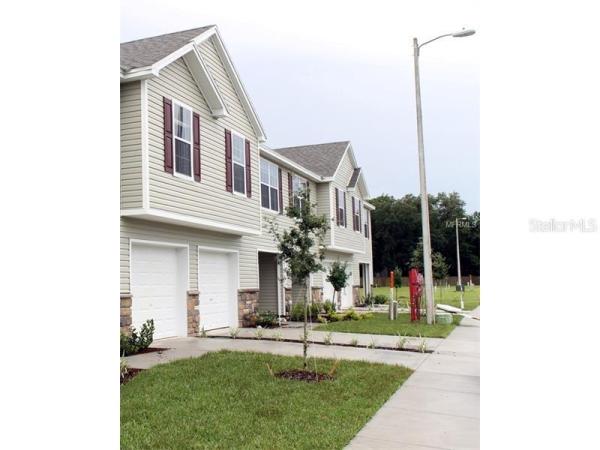 OAKWOOD TERRACE TWNHMS PH 02