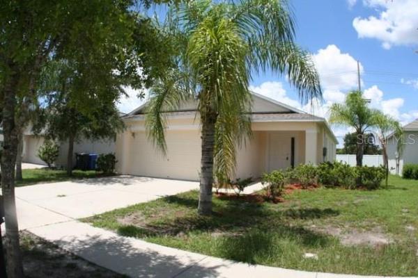 CARRIAGE POINTE PH 01