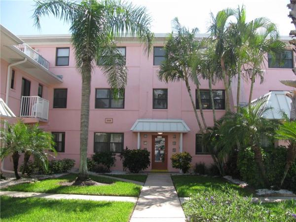 GULF WINDS APTS CONDO