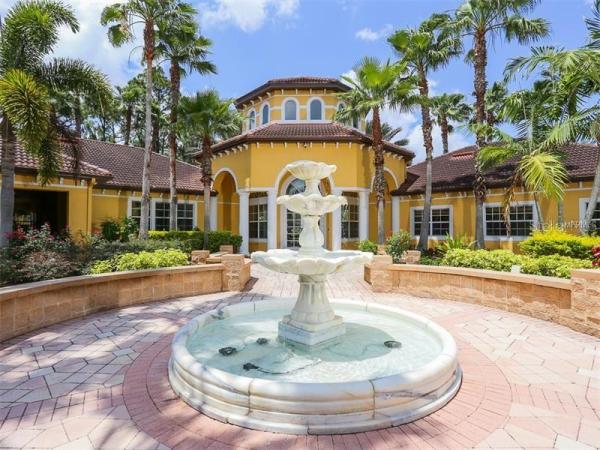 LAS PALMAS OF SARASOTA