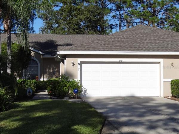 HERITAGE OAKS GOLF & COUNTRY CLUB