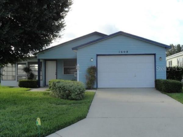 LADY LAKE ORANGE BLOSSOM GARDENS UNIT 10