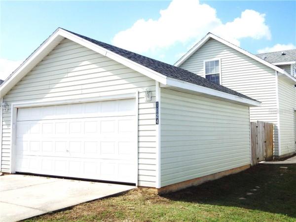 GROVELAND PARK CENTRAL LT 01