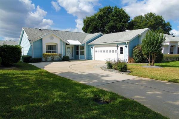 LADY LAKE ORANGE BLOSSOM GARDENS UNIT 17B