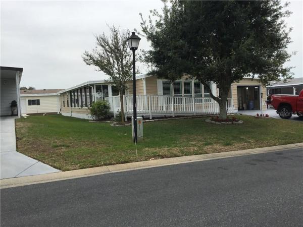 LADY LAKE ORANGE BLOSSOM GARDENS UNIT 09