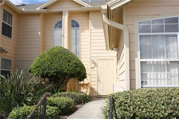 ISLAND CLUB WEST PH 02