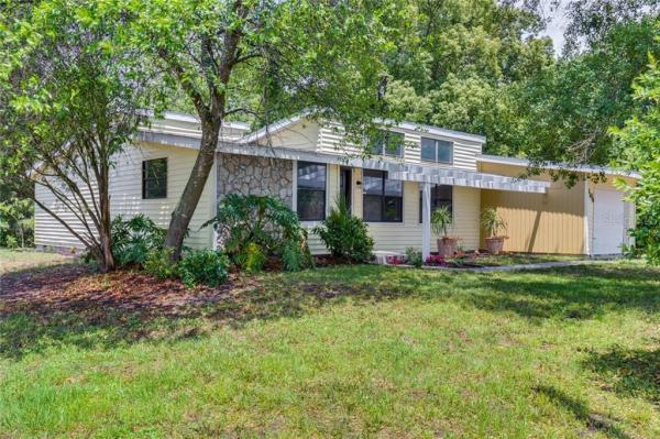 SPORTSMANS PARADISE REP OF A PT OF