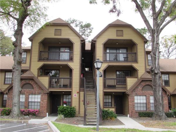 LAKEWOOD PARK A CONDO