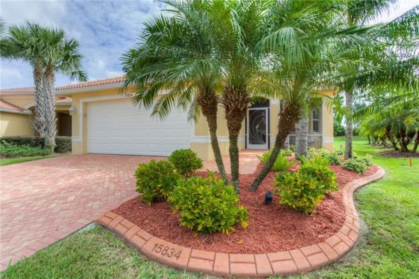 VALENCIA LAKES PH 02