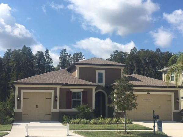 VILLAGES OF TRINITY LAKES