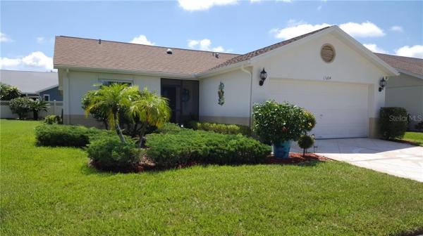 VILLAS ON GREEN A CONDO