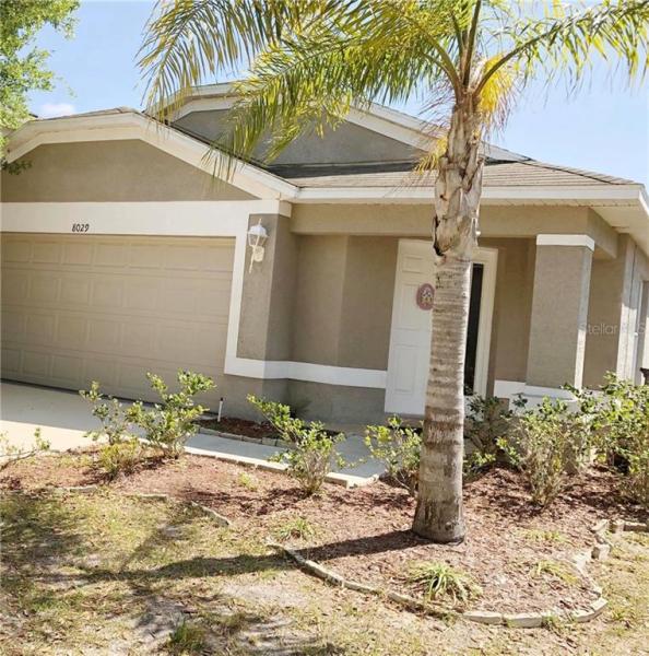 CARRIAGE POINTE PH 1