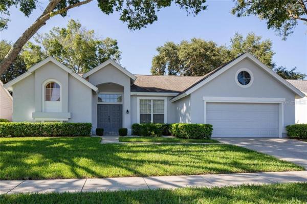 GROVES AT COBBS LANDING