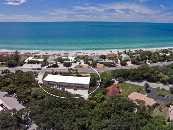 NEPTUNE ON LONGBOAT KEY