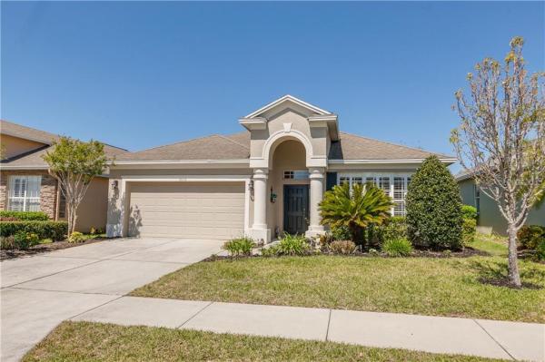 COUNTRY CLUB MOUNT DORA PH 02