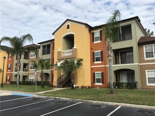 CREST AT WATERFORD LAKES CONDO