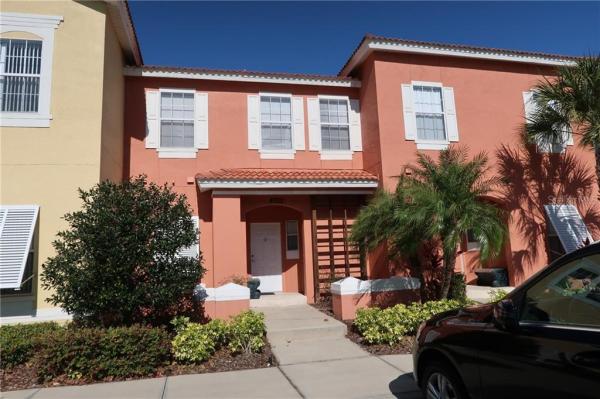 TERRA VERDE VILLAS PH 02