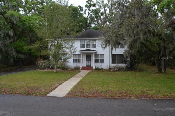 CRYSTAL LAKE WINTER HOMES