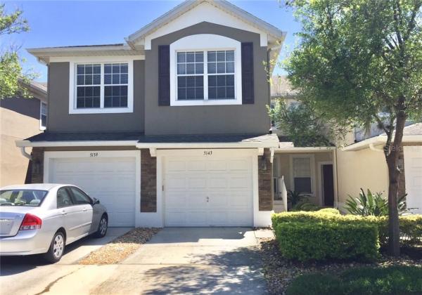 CARRIAGE HOMES AT DUNWOODY COMMONS A CONDO