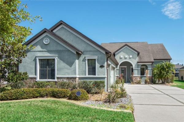 BASSET CREEK ESTATES