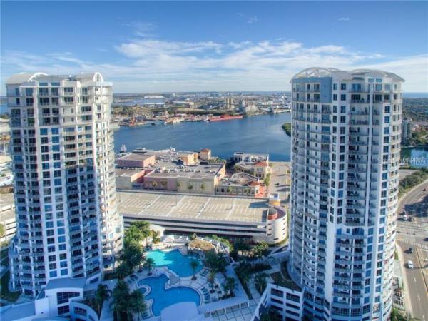 TOWERS OF CHANNELSIDE CONDO