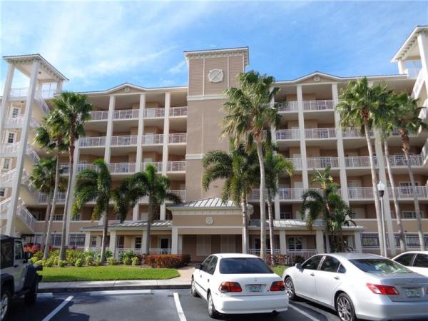 SEMINOLE ISLE CONDO