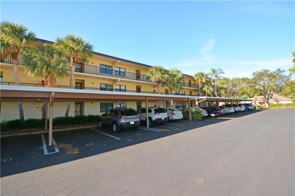 LAKEVIEW OF LARGO SOUTH CONDO