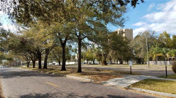 HENDERSONS TAMPA HEIGHTS