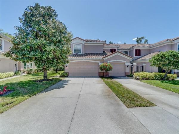 COACHMAN RESERVE CONDO