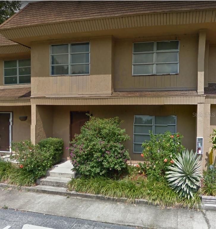 FAIRWAY OAKS - фото